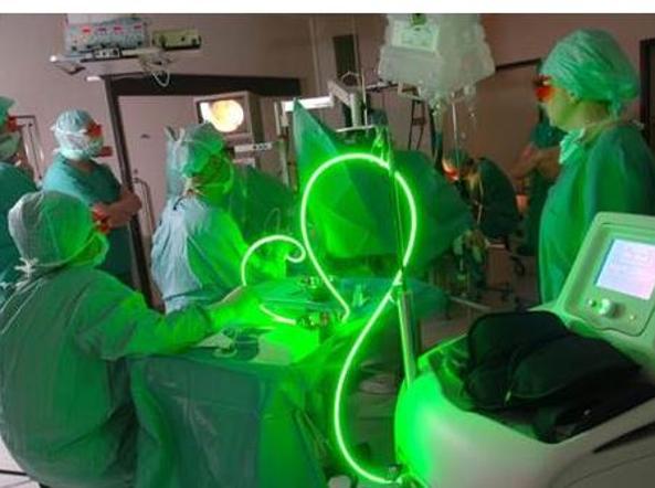 laser-verde-Torino-.jpg